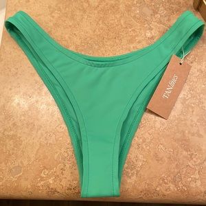 Tan + lines Fiji bottom